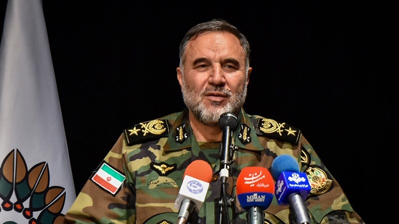 イラン陸軍司令官、「軍備製造で外国に依存せず」