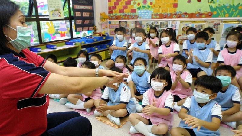疫情反弹，韩国首都圈学校关闭