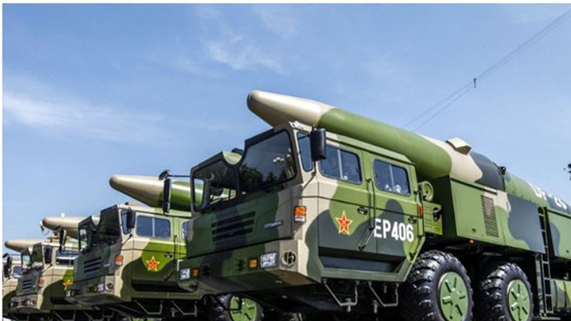 La Chine tire contre les navires US