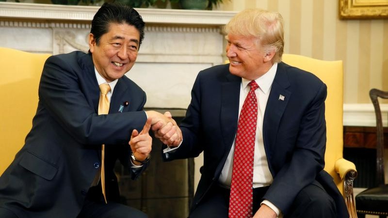 特朗普对安倍因健康问题请辞首相一职表达关切