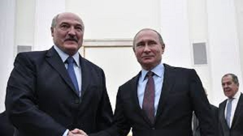 Putin ile Lukaşenko, önümüzdeki günlerde Moskova'da bir araya gelecek
