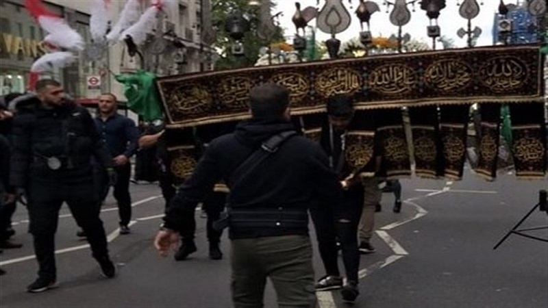 Londra'da Hüseyni (S) Aşura merasimi düzenlendi