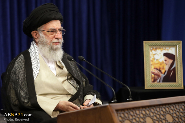 عرب امارات نے عالم اسلام، عرب قوموں اور فلسطینیوں کے ساتھ خیانت کی ہے: رہبر انقلاب