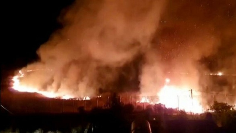 Israelische Militärs stecken landwirtschaftliche Flächen von Syrern in Brand