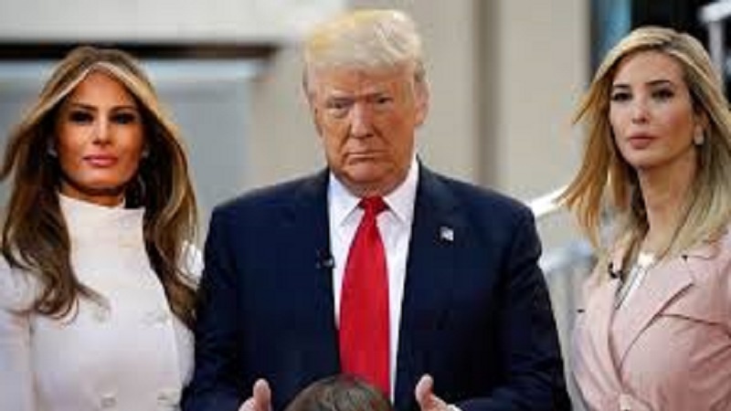 Usa, autrice libro su Melania: intera famiglia Trump è corrotta