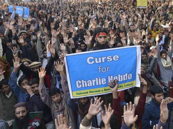 Pakistan Kutuk Charlie Hebdo Siar Semula Kartun Nabi Muhammad Pakistan Kutuk Charlie Hebdo Siar Semula Kartun Nabi Muhammad