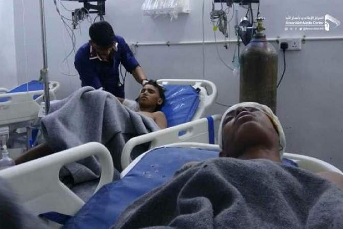 إصابة 4 أطفال ورجلين جراء غارات لطيران العدوان على محال تجارية بمارب