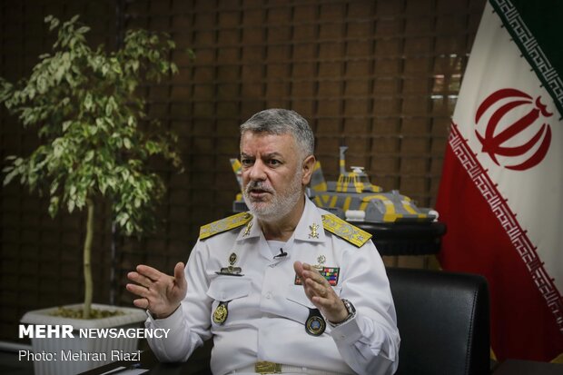 مووشەکێک ڕوونوێنی دەکەین کە دوژمن شۆک دەکات