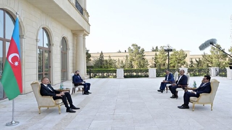 Aliyev, Tahran-Bakü ilişkileri gelişmektedir