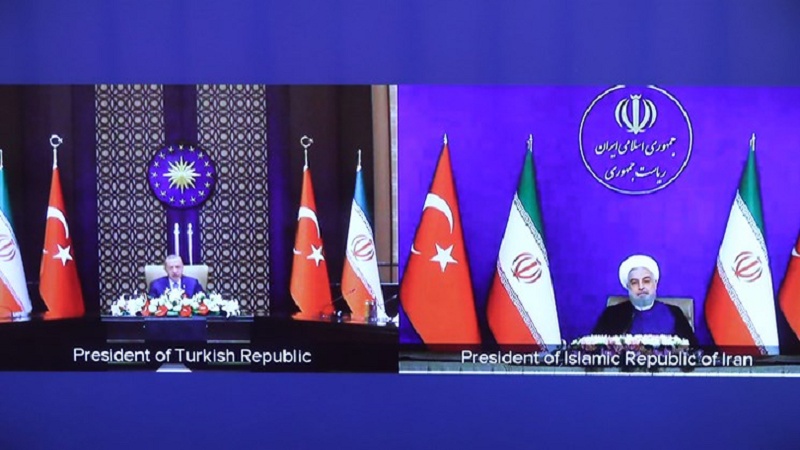 イラン大統領、「イランとトルコは、協力強化以外に敵の陰謀に打ち勝つ道なし」
