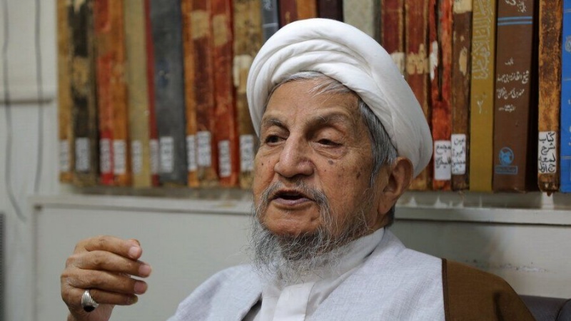 Ayetullah Yusuf Sanei vefat etti