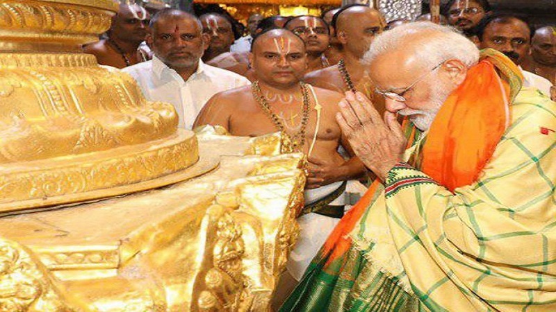 मंदिरों की आमदनी पर कोरोना की मार, सोना गिरवी रखकर पूरे होंगे ख़र्च, मंदिरों के गोल्ड पर सरकार की नज़र