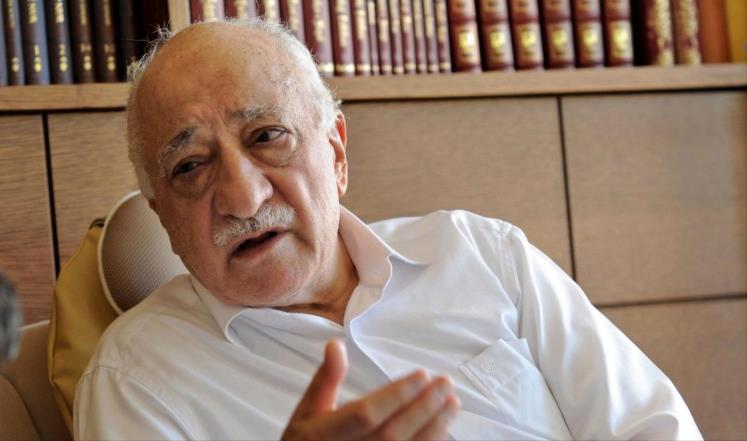 إلقاء القبض على أكثر من 90 عسكريا تركيا سابقا للاشتباه في صلتهم بغولن