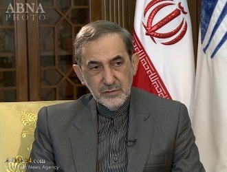 علي اكبر ولايتي: النباح الاميركي لن يحقق نتيجة