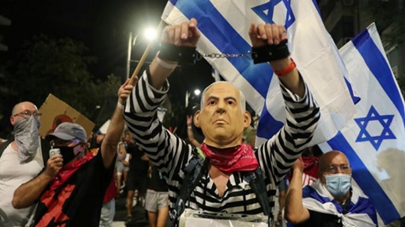 Kudüs'te Kovid-19 karantinasına rağmen Netanyahu karşıtı gösteriye binlerce kişi katıldı