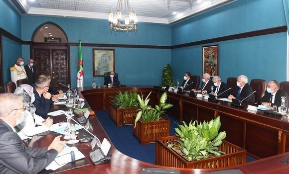 Algeria Ba Za Ta Albarkaci Yarjejeniyar Kulla Alaka Da HKI Ba