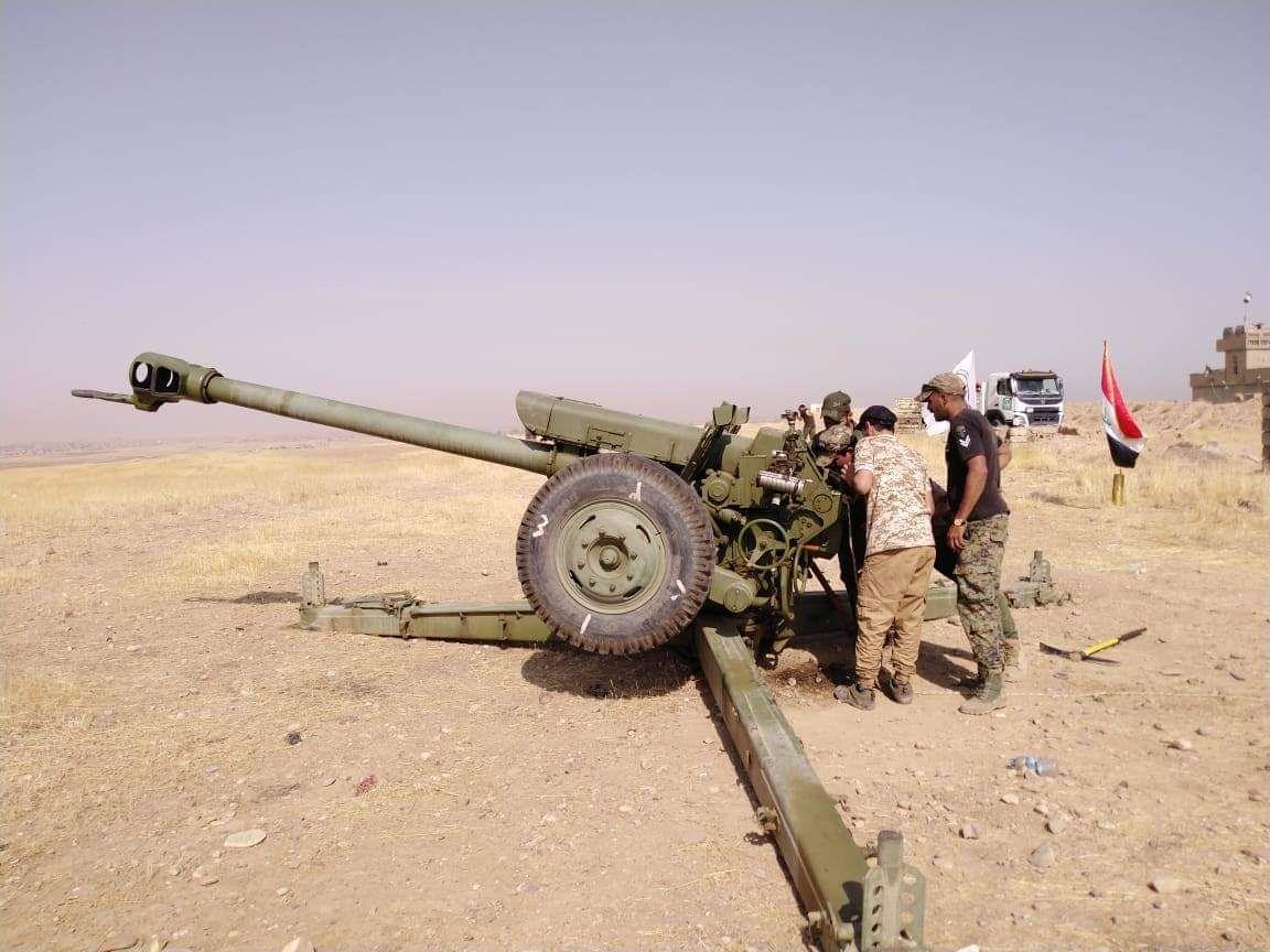 مدفعية الحشد الشعبي تدك اوكار داعش في جزيرة كنعوص جنوب الموصل