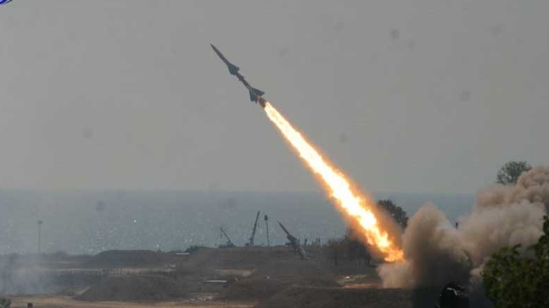 Jemenitischen Armee greift saudische Basis an