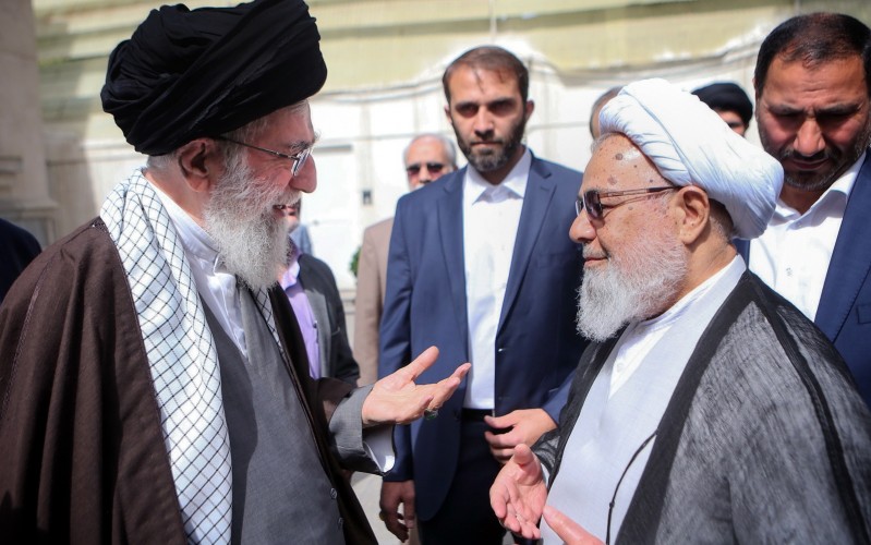 بيان تعزية الإمام الخامنئي بوفاة الشيخ حسن ممدوحي