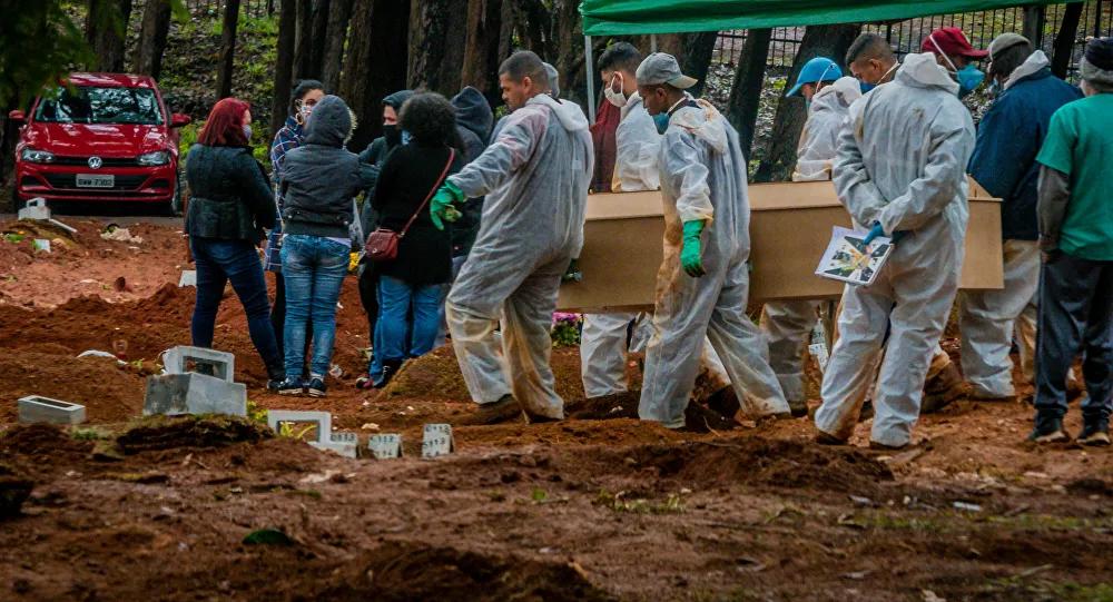 Com quase 33 mil registros em 24h, COVID-19 no Brasil avança rumo aos 5 milhões de casos
