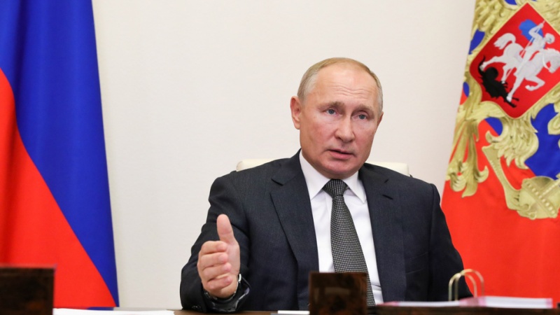 Putin’den ABD’ye 'karşılıklı olarak iç işlerine karışmama garantisi' çağrısı