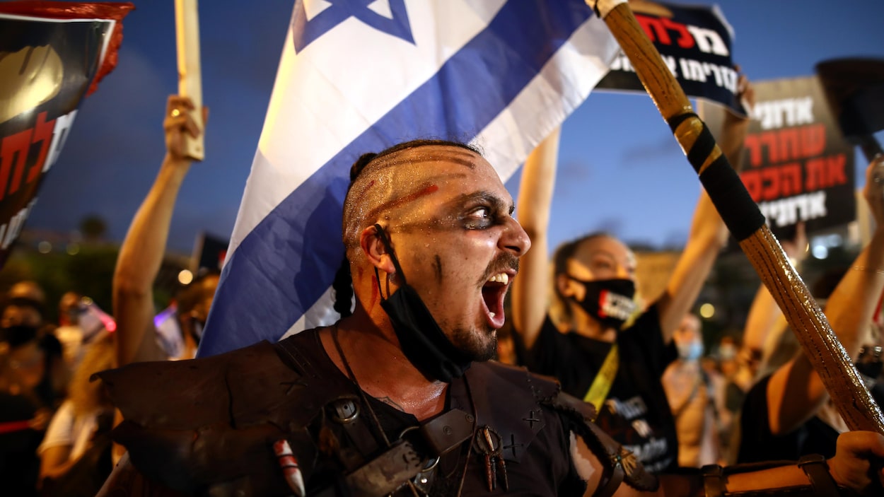 Isra’ila : Ana Zanga zangar Kin Jinin Netanyahu Duk Da Matakan Kulle