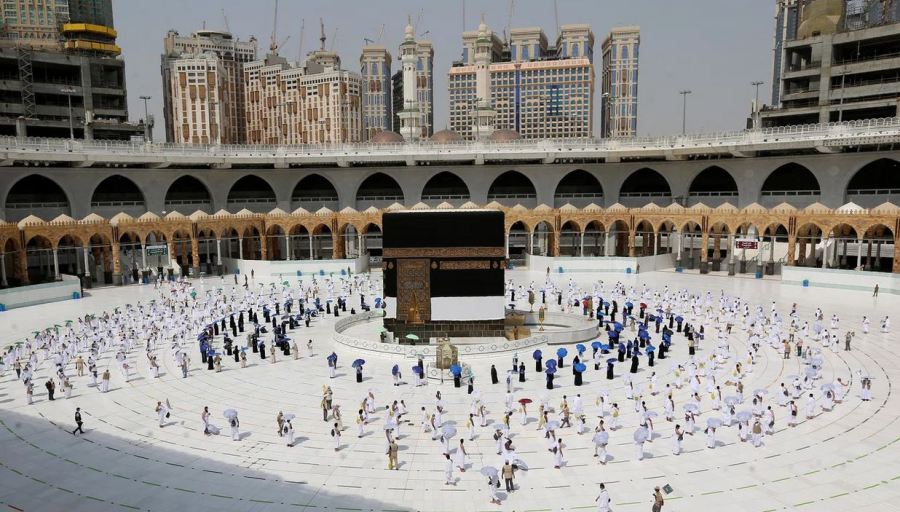 Saudi Arabia: Muslim pilgrims from outside and inside allowed to perform Hajj pilgrimage