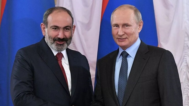 Путин призвал положить конец напряженности в Нагорном Карабахе