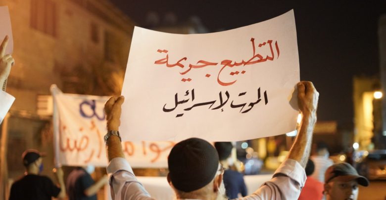 حركة أحرار تشيد بمناهضة الشعب البحراني للتطبيع وتندد بخيانة الخليفيين