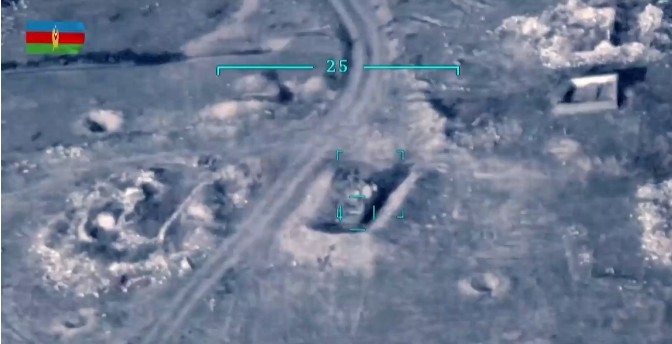 Berg-Karabach-Konflikt: Zarif führt Telefongespräche mit Außenministern Armeniens und Aserbaidschans