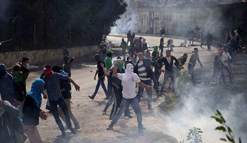 مواجهات بين قوات الاحتلال الاسرائيلي وفلسطينيين في العيسوية