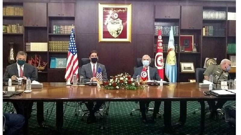 Министр обороны США в Тунисе напал на Россию и Китай