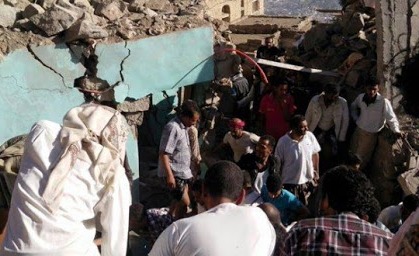 استشهاد وإصابة ثلاثة مواطنين بنيران مرتزقة العدوان في تعز