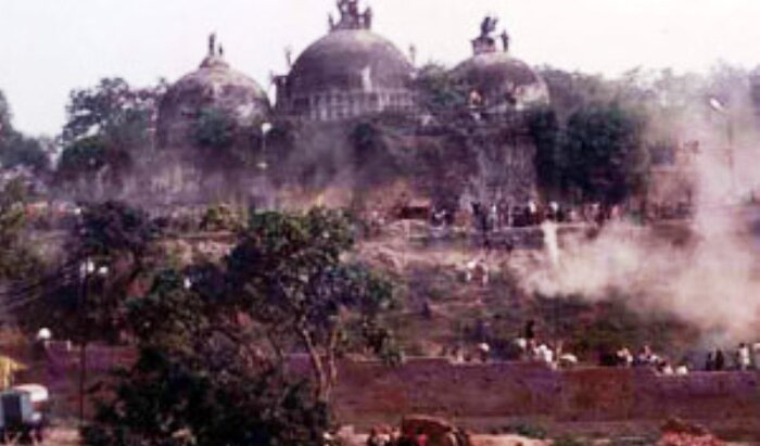 بابری مسجد کی شہادت کا مجرم کون؟