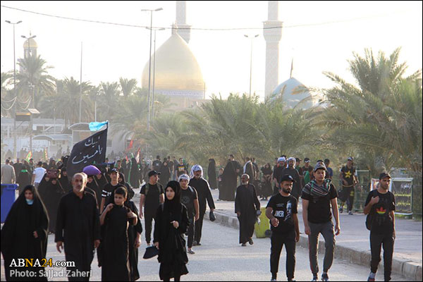 Photos: Arbaeen pilgrims march from Kufa to Karbala