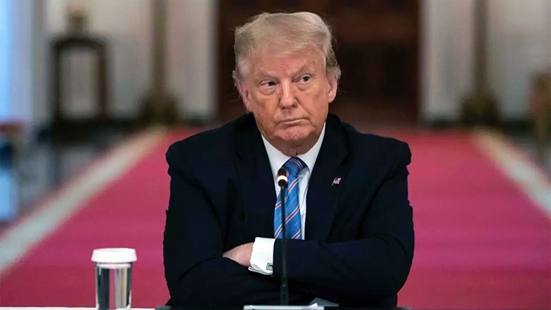 Trumps ungewisse Situation in Bezug auf Corona-Virus