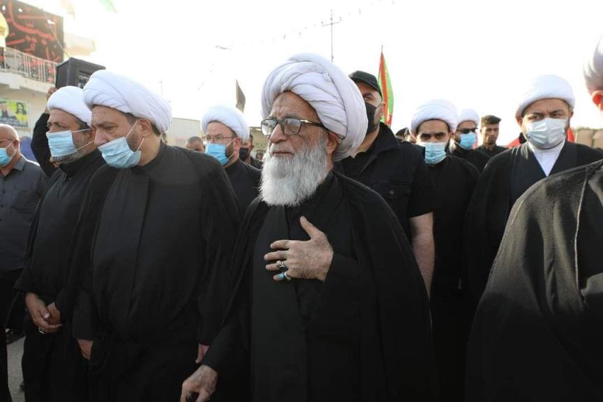 آية الله النجفي يشارك الحشود المليونية في زيارة الأربعين ويبتهل إلى الله إزاحة الوباء عن العالم  + صور