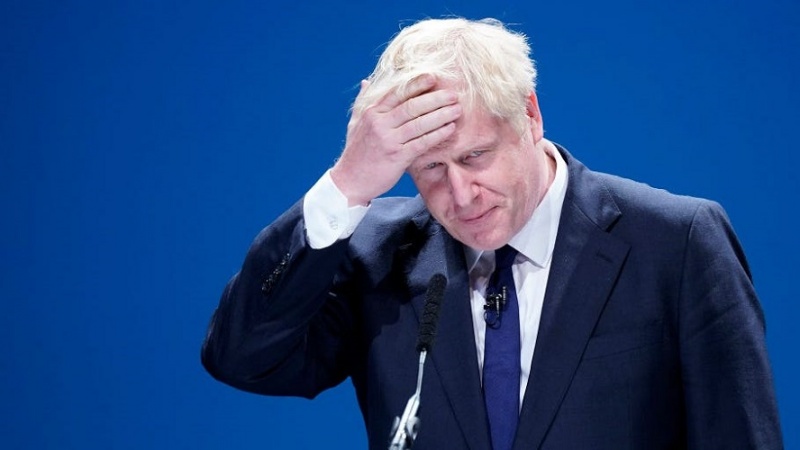 Figuraccia per Johnson: persi dati sui positivi al Covid in Inghilterra
