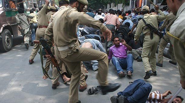 کشمیر پر 14 ماہ کے بھارتی تشدد کی رپورٹ جاری