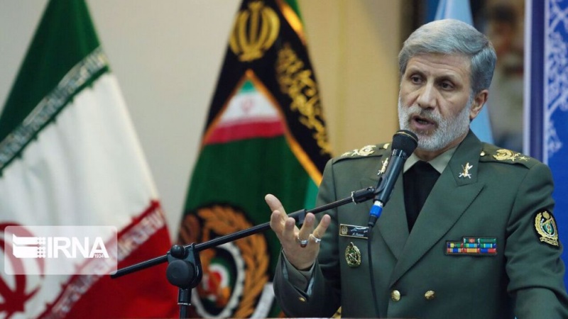 Iranischer Verteidigungschef bezeichnet Streitkräfte als "Dorn im Auge der Feinde"