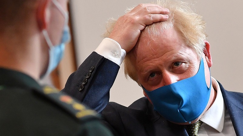 Pandemia, allarme Johnson: più difficili saranno prossime settimane
