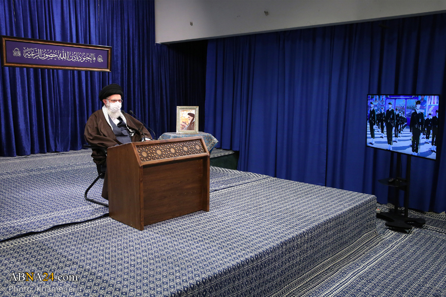 Photos: Imam Khamenei attends joint graduation ceremony for cadets in Armed Forces