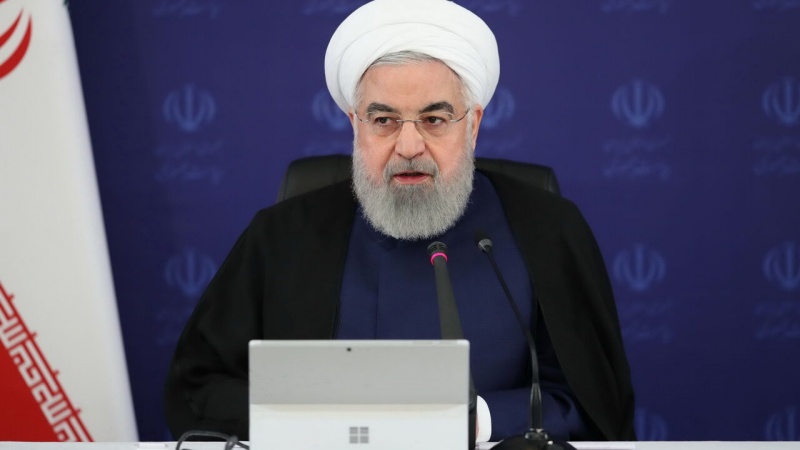 イラン大統領、「今月１８日、１０年来の圧政的な武器禁輸制裁が解除」