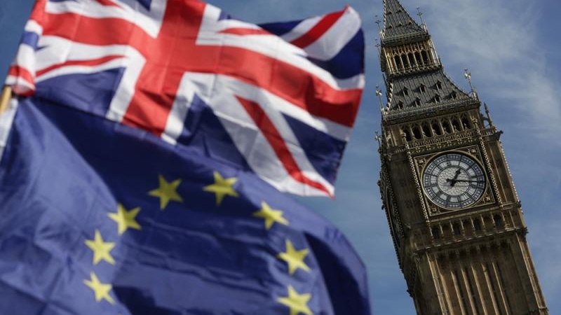 英国首相：英国必须为无协议“脱欧”做好准备