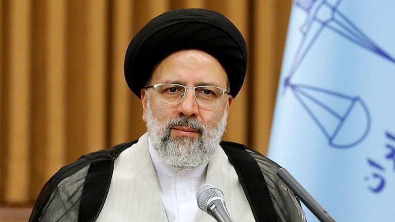 Iran, il capo potere giudiziario all'Occidente: non offrite rifugio ai sabotatori economici