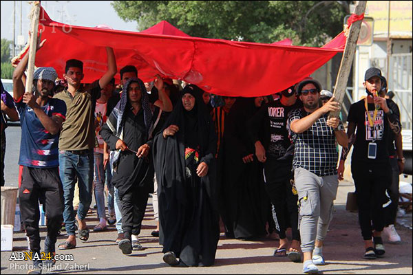 تقرير مصور/ انطلاق الزوار من كربلاء المقدسة الى النجف الأشرف في اليوم 28 من صفر(1)