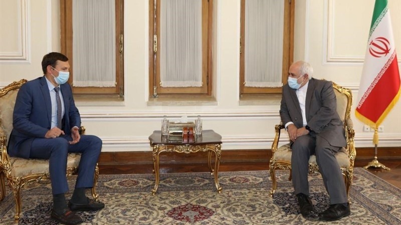 Zarif: Verhandlungen über Absturz der ukrainischen Passagiermaschine werden durch Kooperationen zu Ergebnis führen
