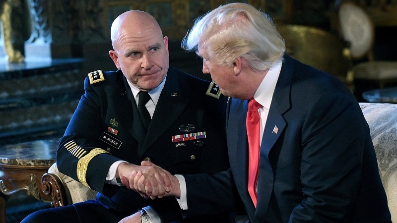 Макмастер: Политика потакания Трампа талибам просто смехотворна