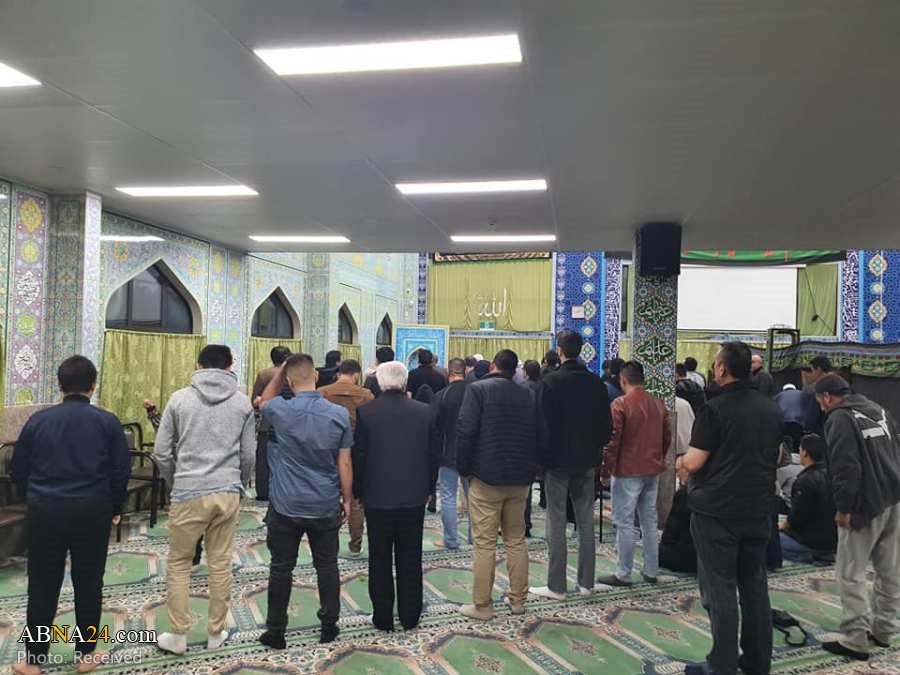  تقرير مصور/ مجلس عزاء بمناسبة وفاة النبي (ص) والامامين الحسن (ع) والرضا (ع) في نيوزيلندا