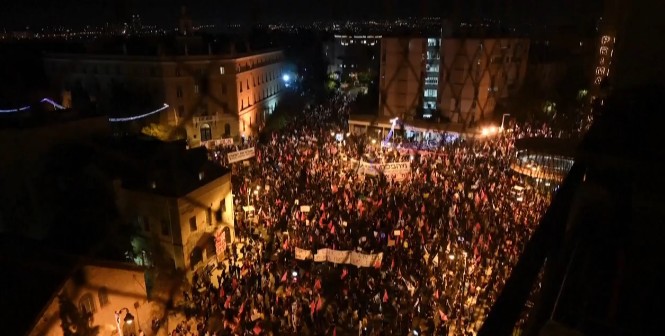 Israelis sehen keine Zukunft mit "korruptem" Netanjahu an der Macht